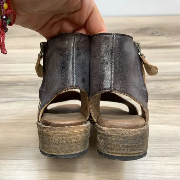 Gee WaWa Sandals Brown Gladiator Women’s Shoes Size 6M US