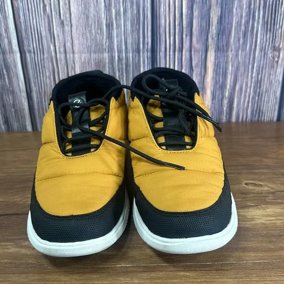 Generation Z Faux Fur Camping mens Slippers size 8 B