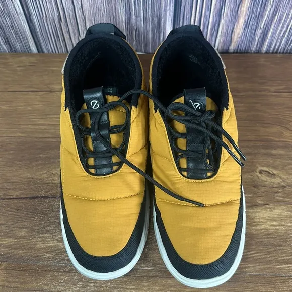 Generation Z Faux Fur Camping mens Slippers size 8 B
