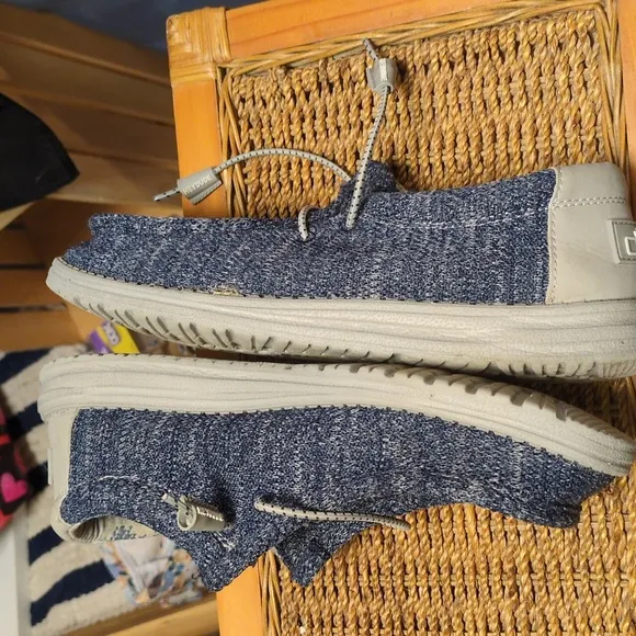 get ready for Hey Dude Wally Sos men's moonlit ocean size 9
