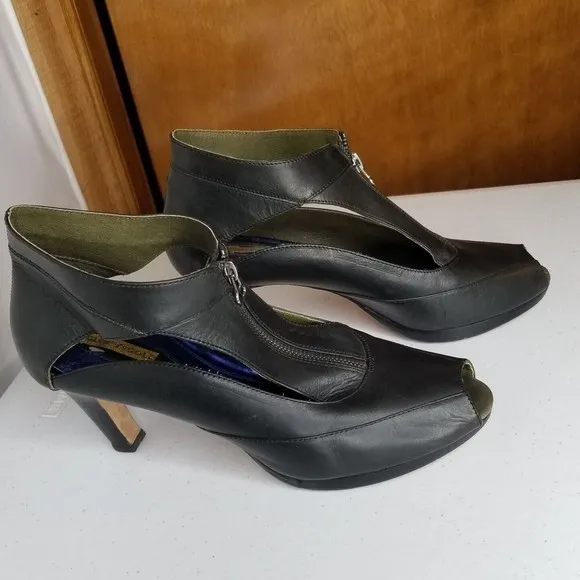 GLORY GOLD Label  luxury sling strap platform heels shoes - 11