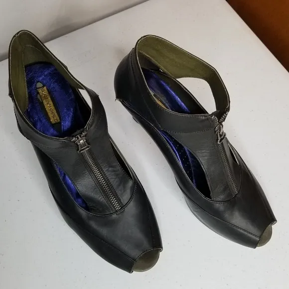 GLORY GOLD Label  luxury sling strap platform heels shoes - 11