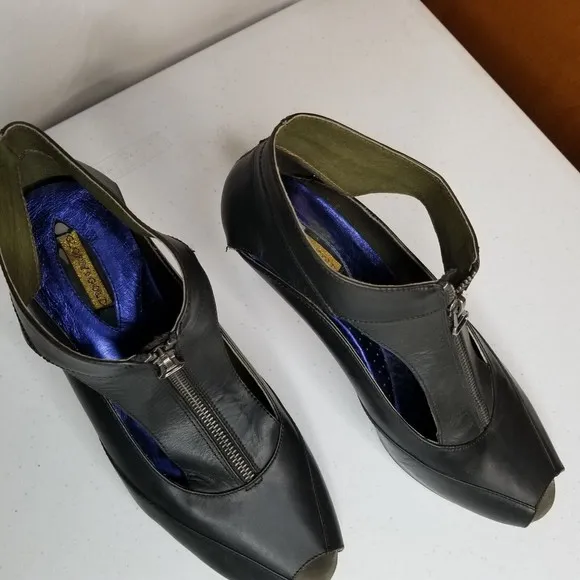 GLORY GOLD Label  luxury sling strap platform heels shoes - 11