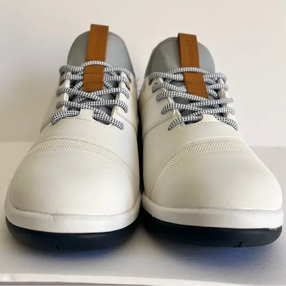 Golf Shoes Athalonz EnVe White/Tan US 8.5 Men's Spikeless Sole NIB