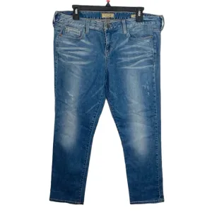 Guess cropped cigarette medium wash distressed jeans size 32