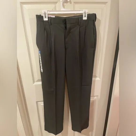 Haggar 32Wx30L classic fit men’s pants