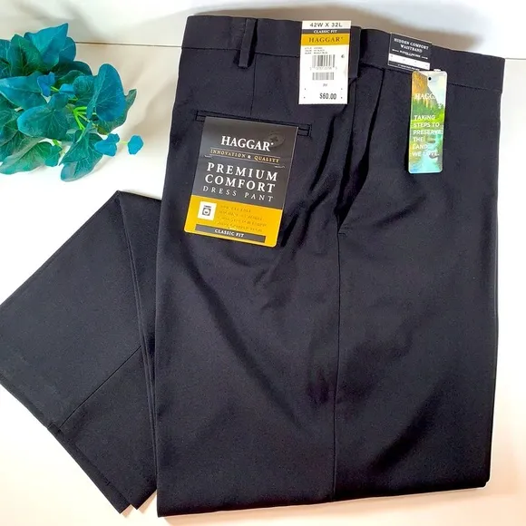 HAGGAR Premium Comfort Dress Pant Classic Fit, Flat Front, Wrinkle Free