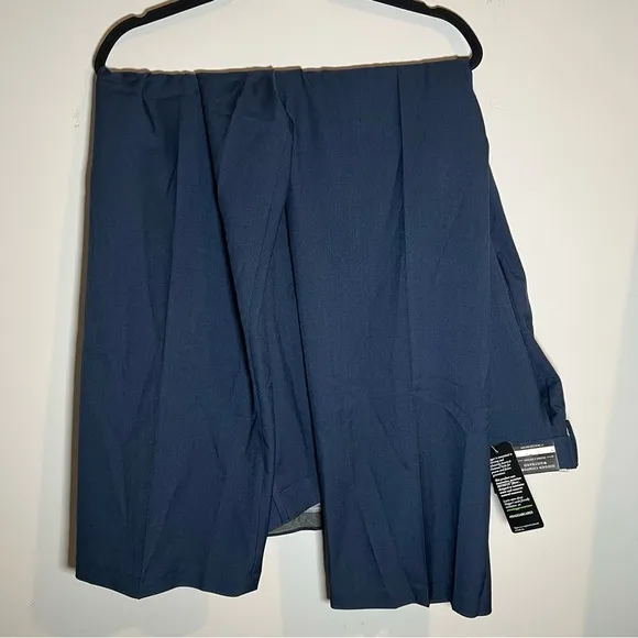 HaggarMens Big and Tall Premium Comfort Classic Fit Flat  Dress Pants