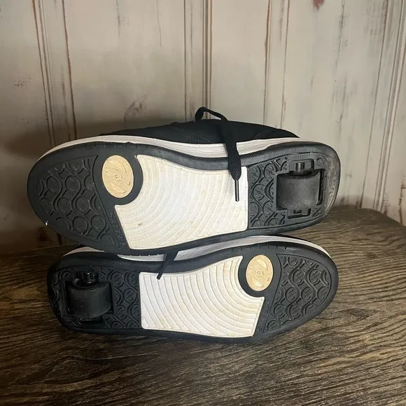 Heely’s Propel 2.0 Mens black white sneakers shoes 7
