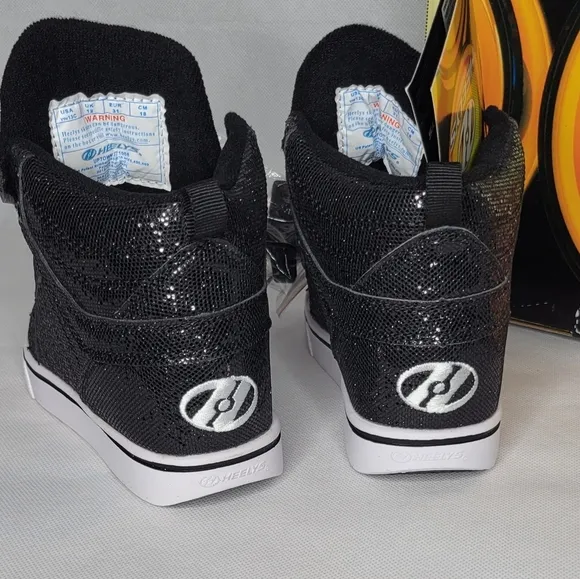 Heelys Uptown Disco Glitter Sneakers