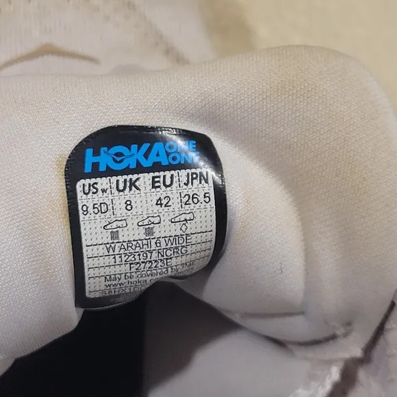Hoka Arahi 6 Running Shoes, Womens 9.5D (Wide)