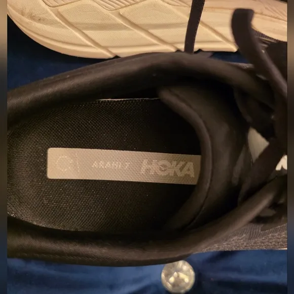 Hoka Arahi 7 Running Shoes Size 9B