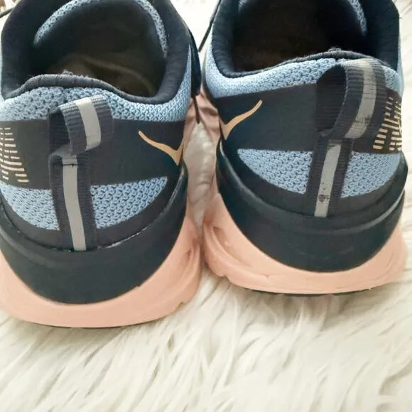 HOKA ONE | Arahi 3 Women's Wide Allure Mood Indigo Blue Coral Pink | Size 8