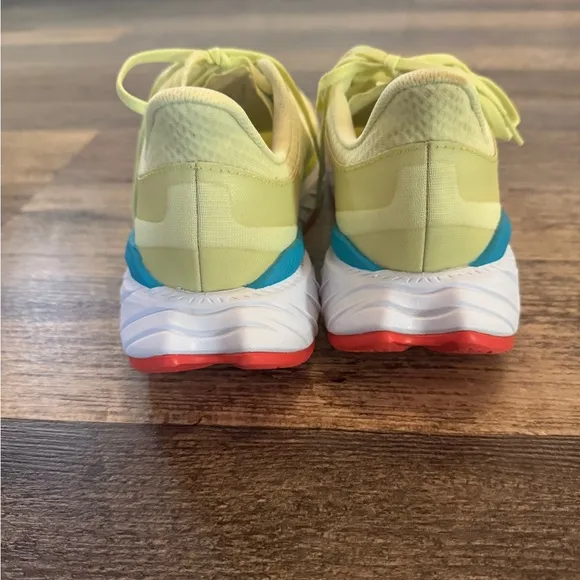 Hoka One carbon X Vibrant Yellow and Blue Running Shoes with Breathable Mesh EUC