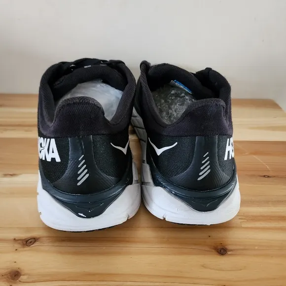 Hoka One One Arahi 5 Running Shoes Black/White Men's 10.5D Sneakers