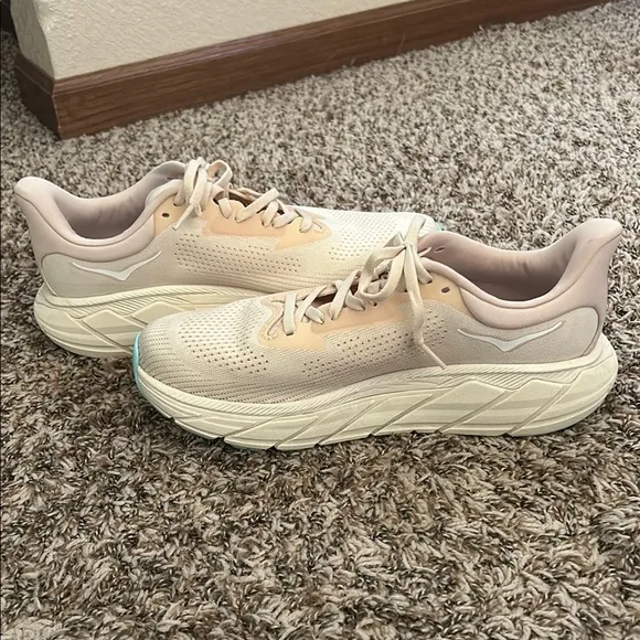 Hoka One One Arahi 7 Women’s Shoes