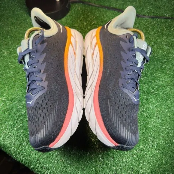 HOKA ONE ONE CLIFTON 7 WIDE - Women’s Running Shoes - SIZE 9.5D