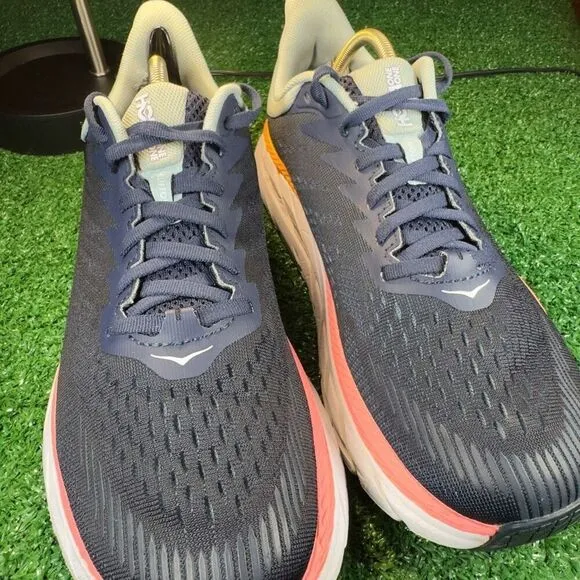 HOKA ONE ONE CLIFTON 7 WIDE - Women’s Running Shoes - SIZE 9.5D
