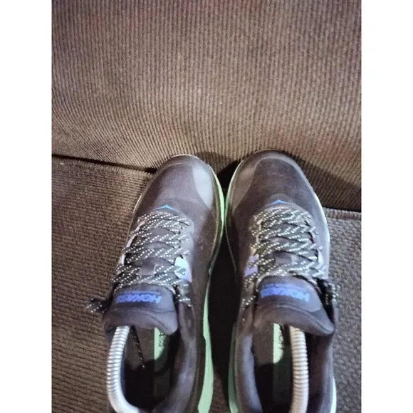 Hoka Shoes Women's 9B One One Challenger ATR 5 Gore Tex Trail Running Sneakers