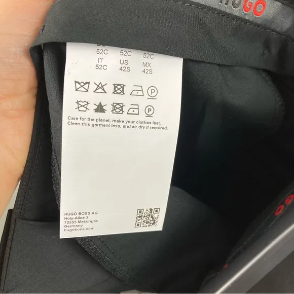 Hugo Boss Dress Pants Mens Modern fit 32Wx31L Black Solid E04426
