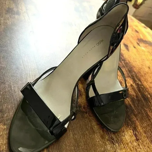HUGO Hugo Boss | ladies patent leather high heels. Size: 39