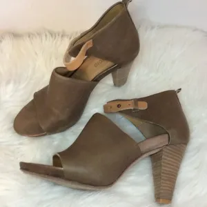 Humanoid Taupe Leather Heeled Sandals Sz-38/7.5