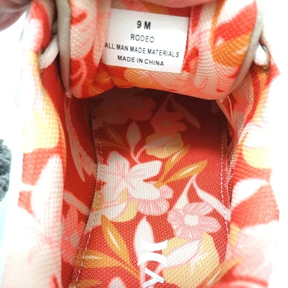 Hurley Rodeo Sneakers, Size‎ 9, NEW