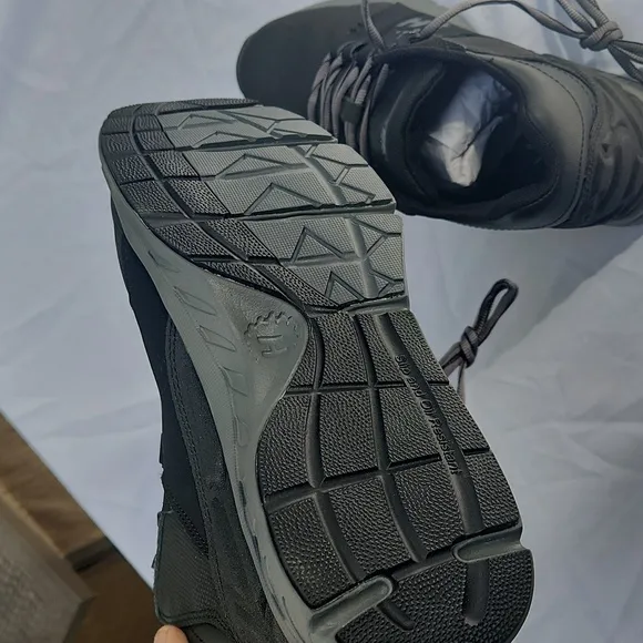 Hytest Steal Toe Shoes
