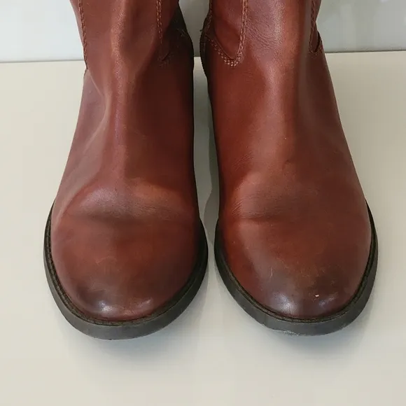 I.N.C. International Concepts Women's Brown Leather boots Size 9