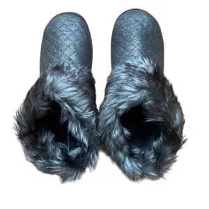Isotoner Signature Size 6.5 - 7 Monica Grey quilt Slipper low Ankle boot Bootie