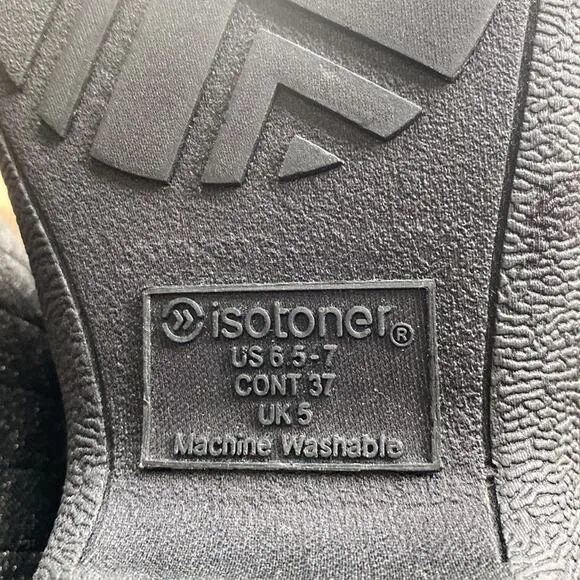 Isotoner Signature Size 6.5 - 7 Monica Grey quilt Slipper low Ankle boot Bootie