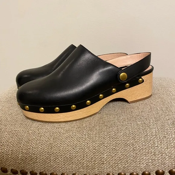 J. Crew Convertible leather clogs