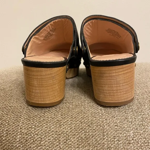 J. Crew Convertible leather clogs