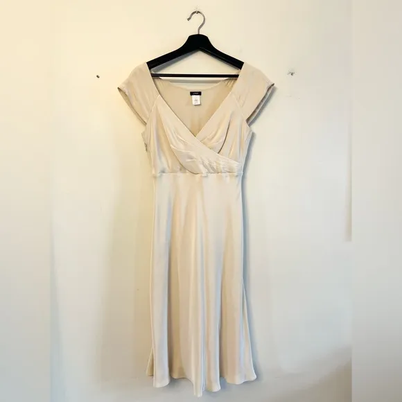 J Crew vintage Cecelia dress 100% silk cream ivory bridal bachelorette classic 2