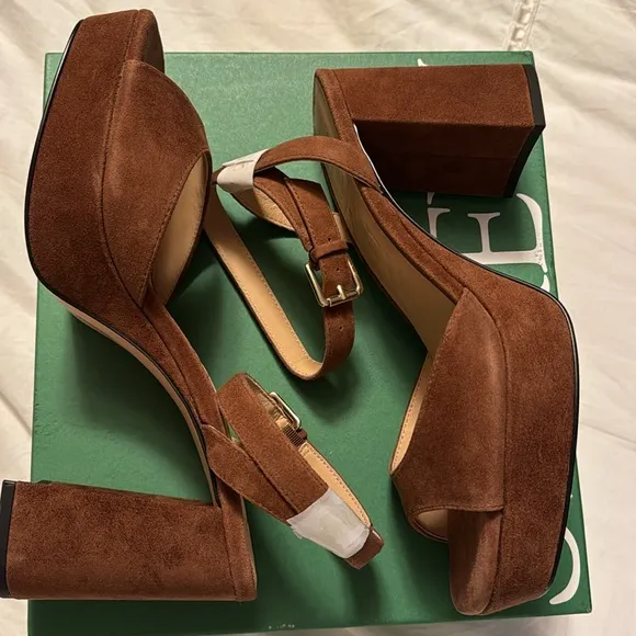J.Crew Ankle strap platform heels in suede BX909