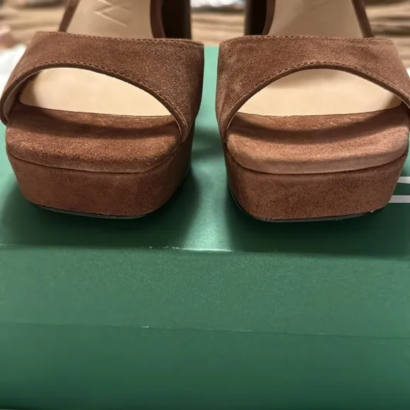 J.Crew Ankle strap platform heels in suede BX909
