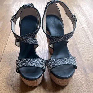 Jimmy Choo Portia Navy &amp; Tan wedge Sandals sz 36.5