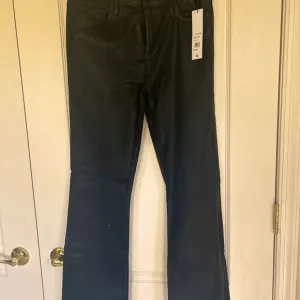 Joes Jeans- Provocateur Style (modern)
