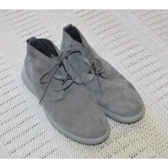 Johnnie O Chill Chukka men's Suede leather Shoes 8M Grey Size Ankle Boots