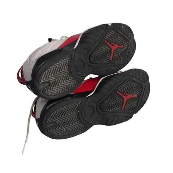 Jordan B'Loyal Loyal White Red Black Youth Sneakers Shoes Sz 3.5Y