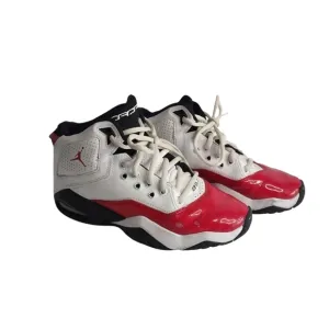 Jordan B'Loyal Loyal White Red Black Youth Sneakers Shoes Sz 3.5Y
