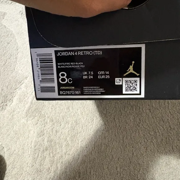 Jordan Kids Retro 4 White and Black Shoes