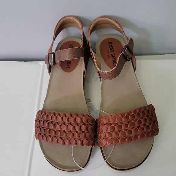 Josef  Seibel Clea 16 Sandals