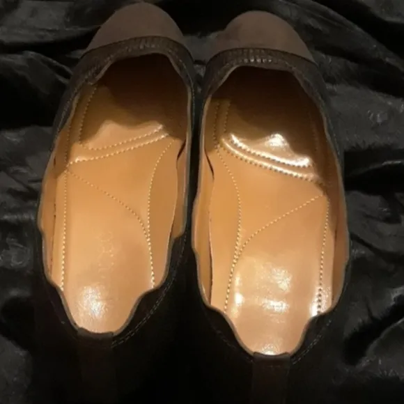 J.Renee &quot;Fedosia&quot; Chocolate Wedge Heels
