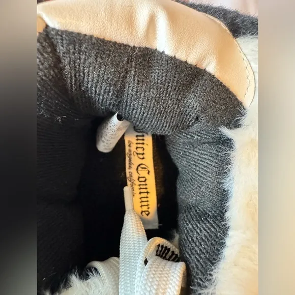 Juicy couture slippers