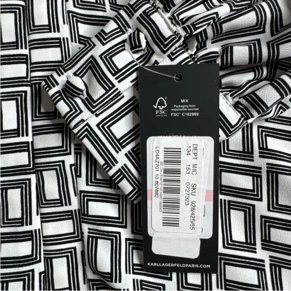 KARL LAGERFELD Geometric Print Zip Front Dress in Black &amp; White, Size 10.