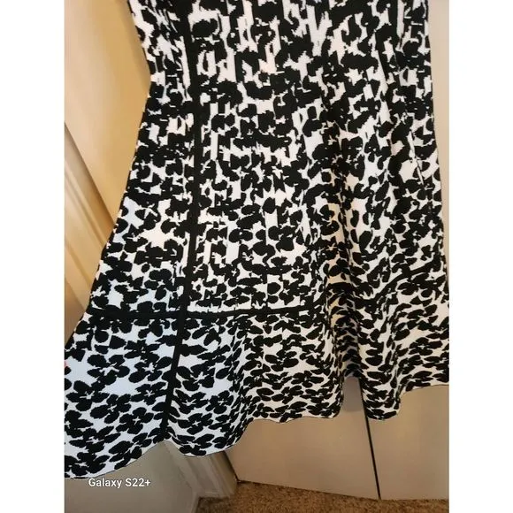 Kate Spade ♠️ Classic Black and White Dress