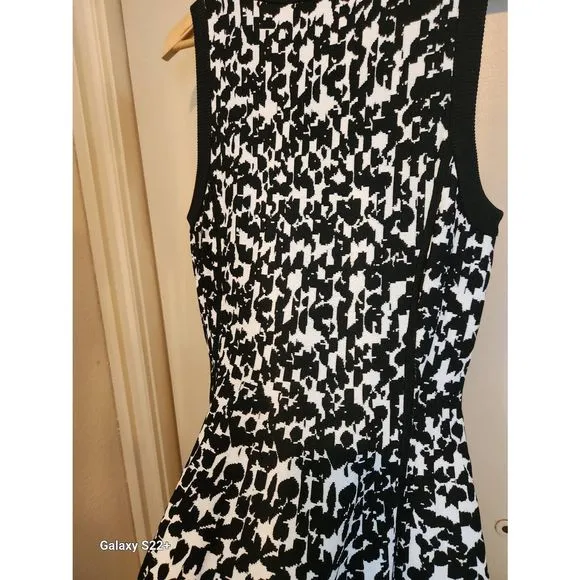 Kate Spade ♠️ Classic Black and White Dress