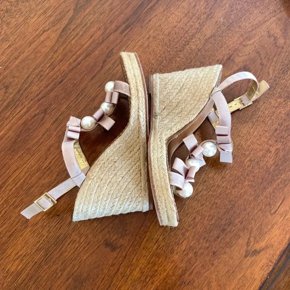 Kate Spade Espadrille Wedge Sandals Ribbon Bow Pearl Detail Feminine Size 8.5