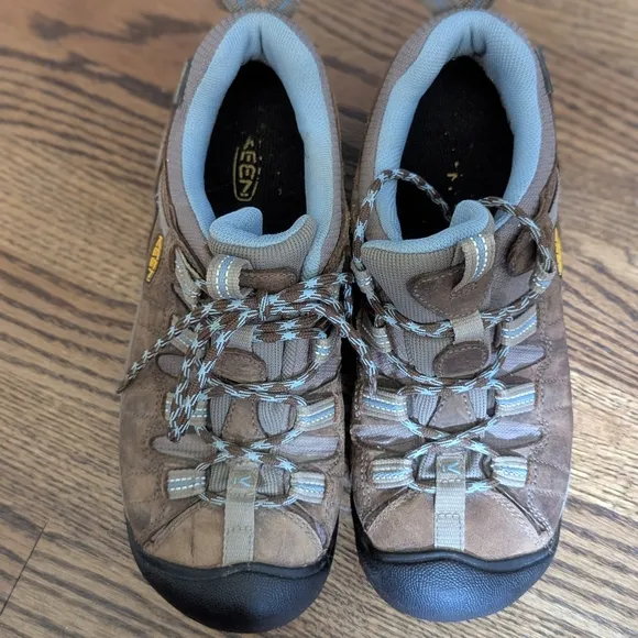 Keen Athletic Shoes Rugged Design Women's 7.5 EU 39 Targhee II  Low Dark Earth